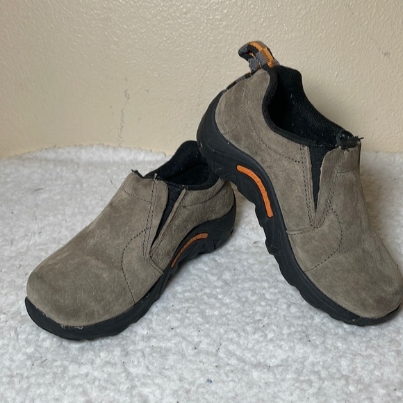 Merrell Other - Merrell Leather Slip On Shoes Size 10